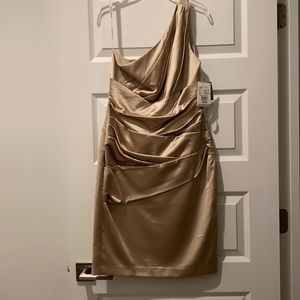 David’s Bridal NEW one shoulder cocktail dress, champagne color, Size 8